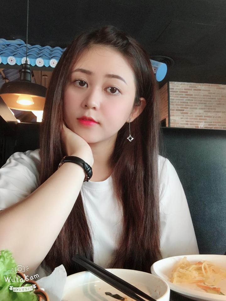 Ảnh Gái Tóc Ngang Vai Nét Đẹp Quyến Rũ Và Phong Cách Tinh Tế Gây Sốt Cộng Đồng