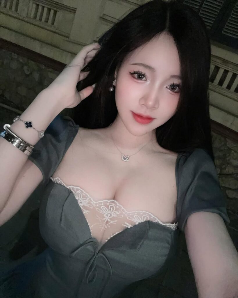 Ảnh Gái Đẹp K10 Vẻ Đẹp Quyến Rũ Và Nghệ Thuật Phô Diễn Đẳng Cấp